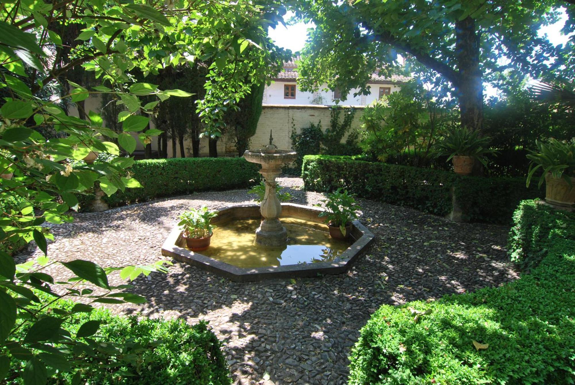 Carmen De Tadea Granada